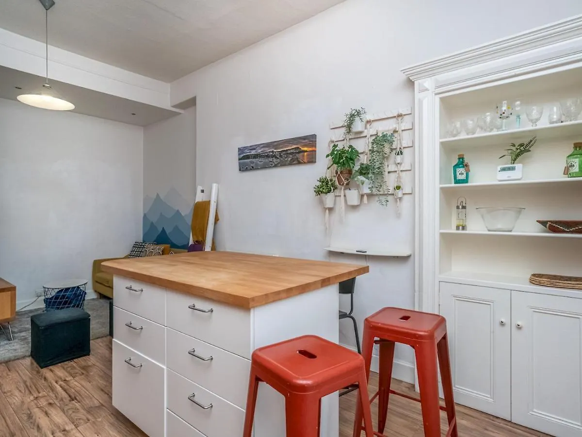 Pass The Keys Renovated 2 Beds Flat Near City Centre And Meadows Edinburgh 0*,